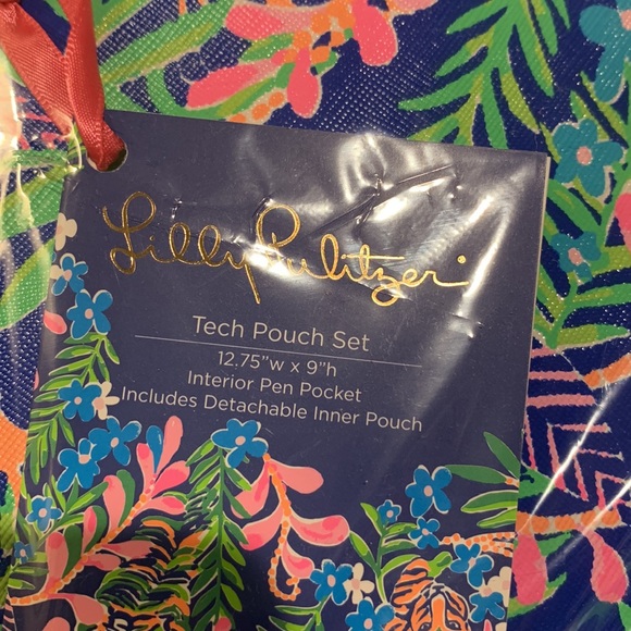 Tech Pouch Set - Picture 2 of 2